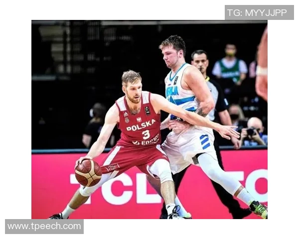 重庆足球队勇闯奥运会舞台展现逆袭精神与团结力量